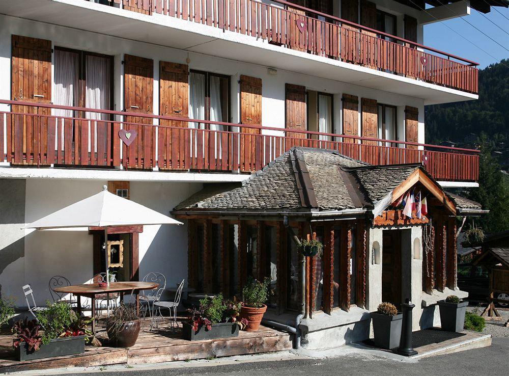 Hotel La Chaumiere Morzine Exterior photo